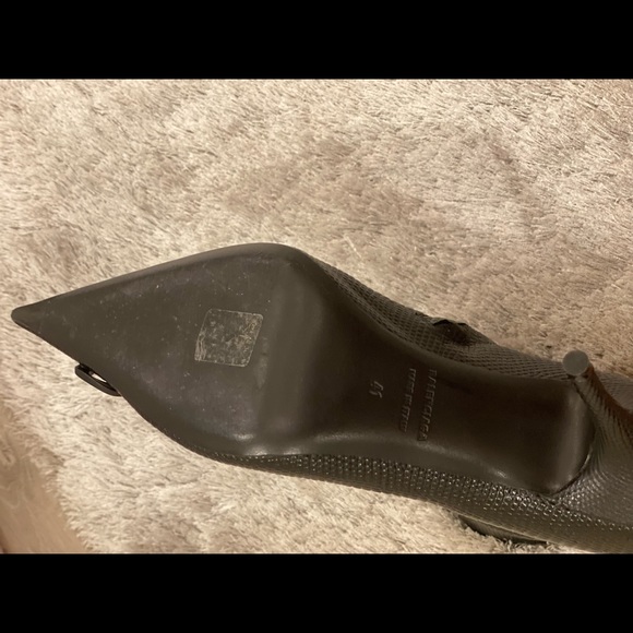 Balenciaga BB Black Leather Ankle boots wore only twice. Booties pointed toe - Picture 7 of 9